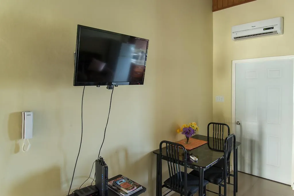 Claude Clarke Suites Montego Bay Jamajka