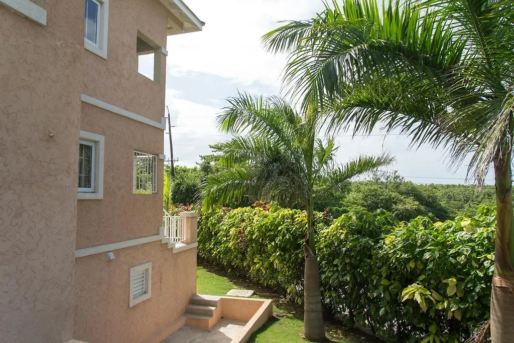 Claude Clarke Suites Montego Bay Apartman