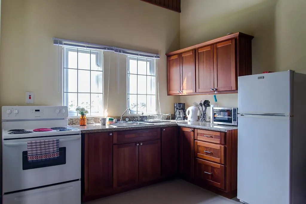 Claude Clarke Suites Montego Bay Apartman